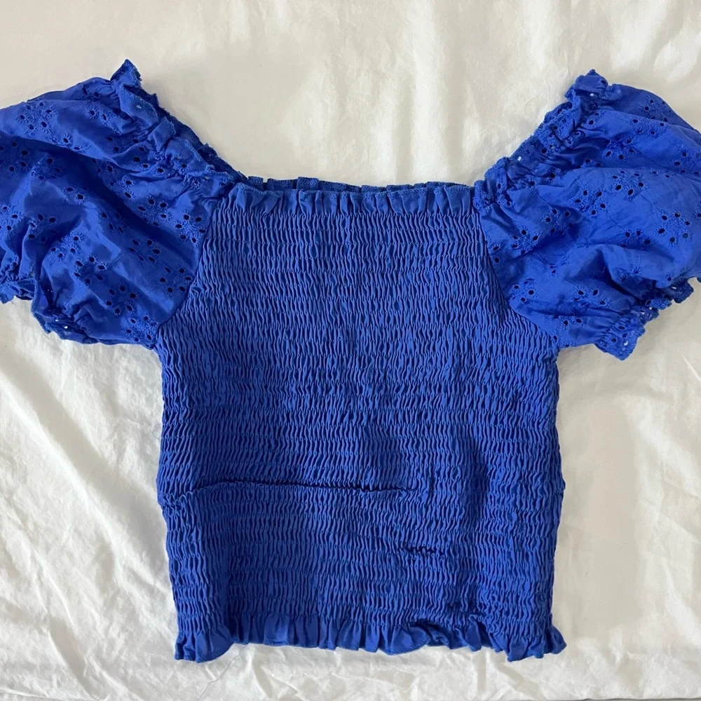 Blouse - Picture 2 of 3